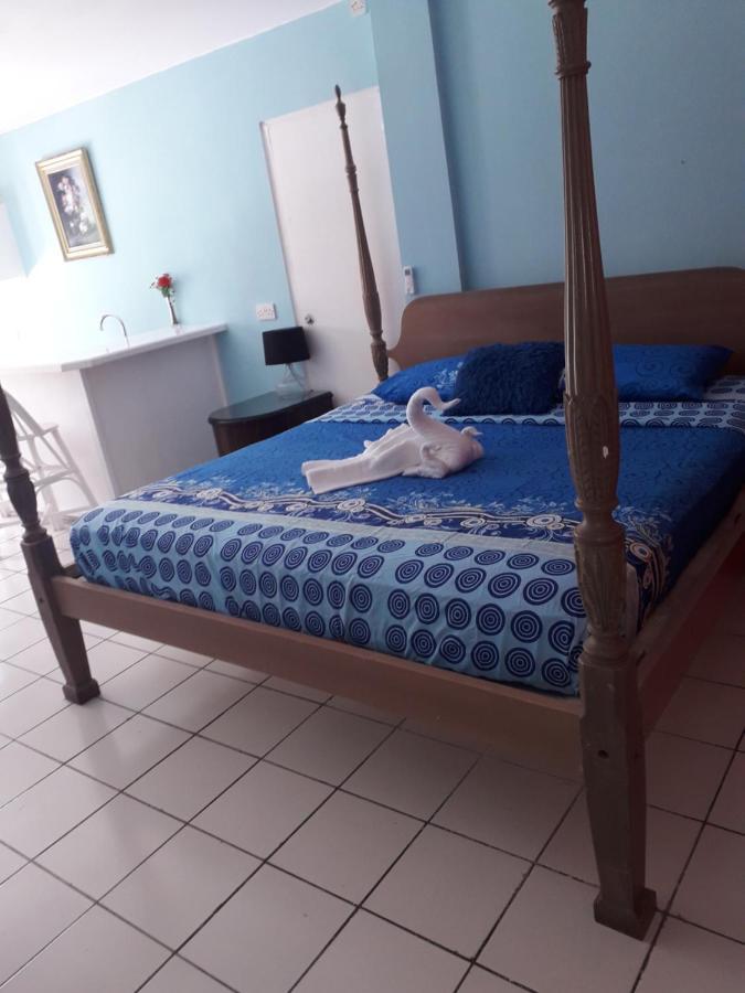 Bay Heights B&B Gros Islet Dış mekan fotoğraf